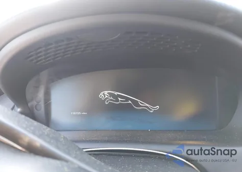 2015 Jaguar Xj z USA, uszkodzony, nr VIN SAJWA1CZ3F8V84722